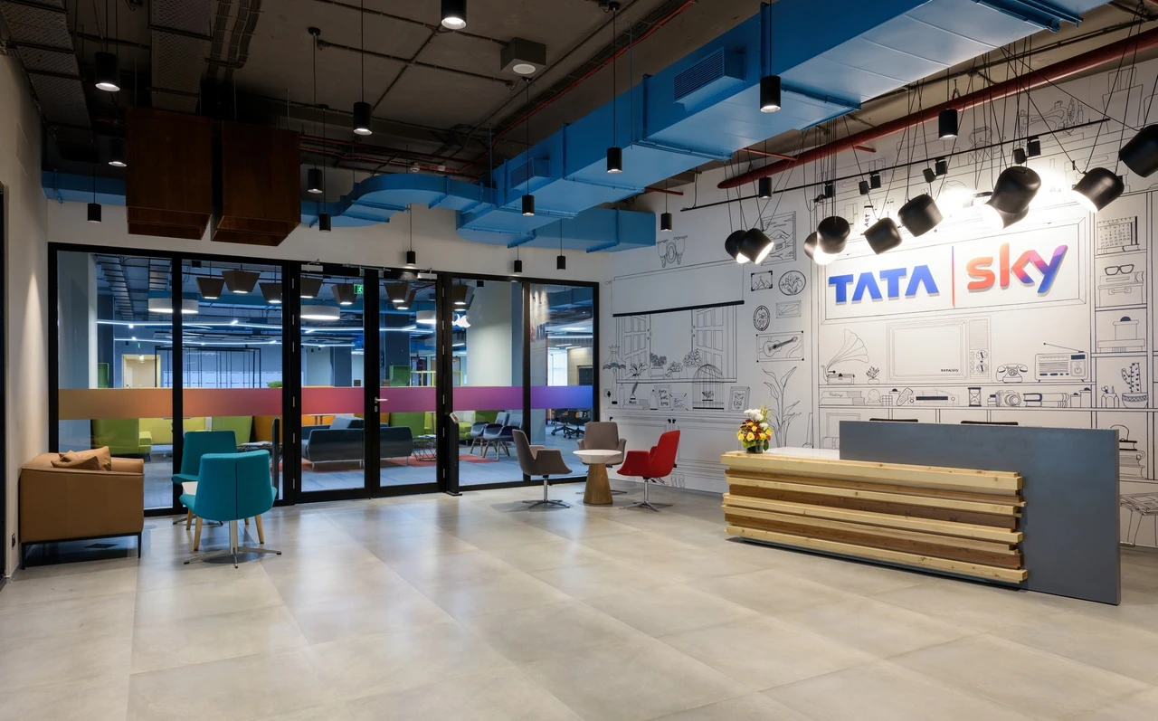 TATA PLAY - REGIONAL OFFICE & HUBS, Chattarpur, Delhi