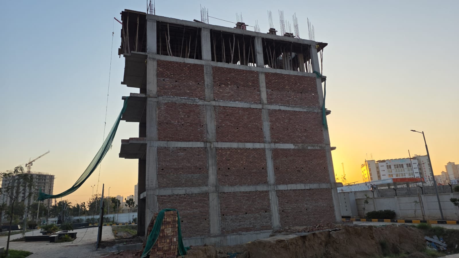 SCO BUILDING (EMAAR),  Sector 89, Gurugram, Haryana 122505